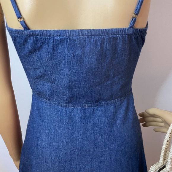Minimalist spaghetti strap Jean cutout midi dress! - Picture 12 of 14